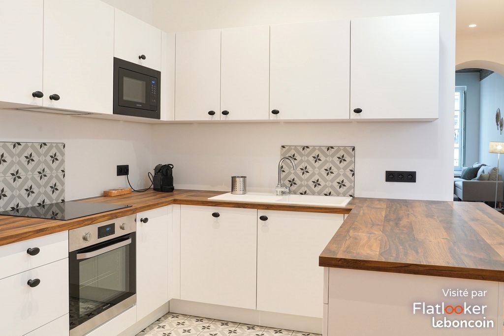 Appartement à louer, 118m², Lyon 1er