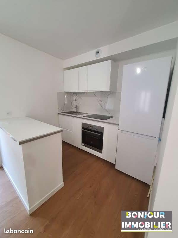 Appartement à louer, 32m², Moirans