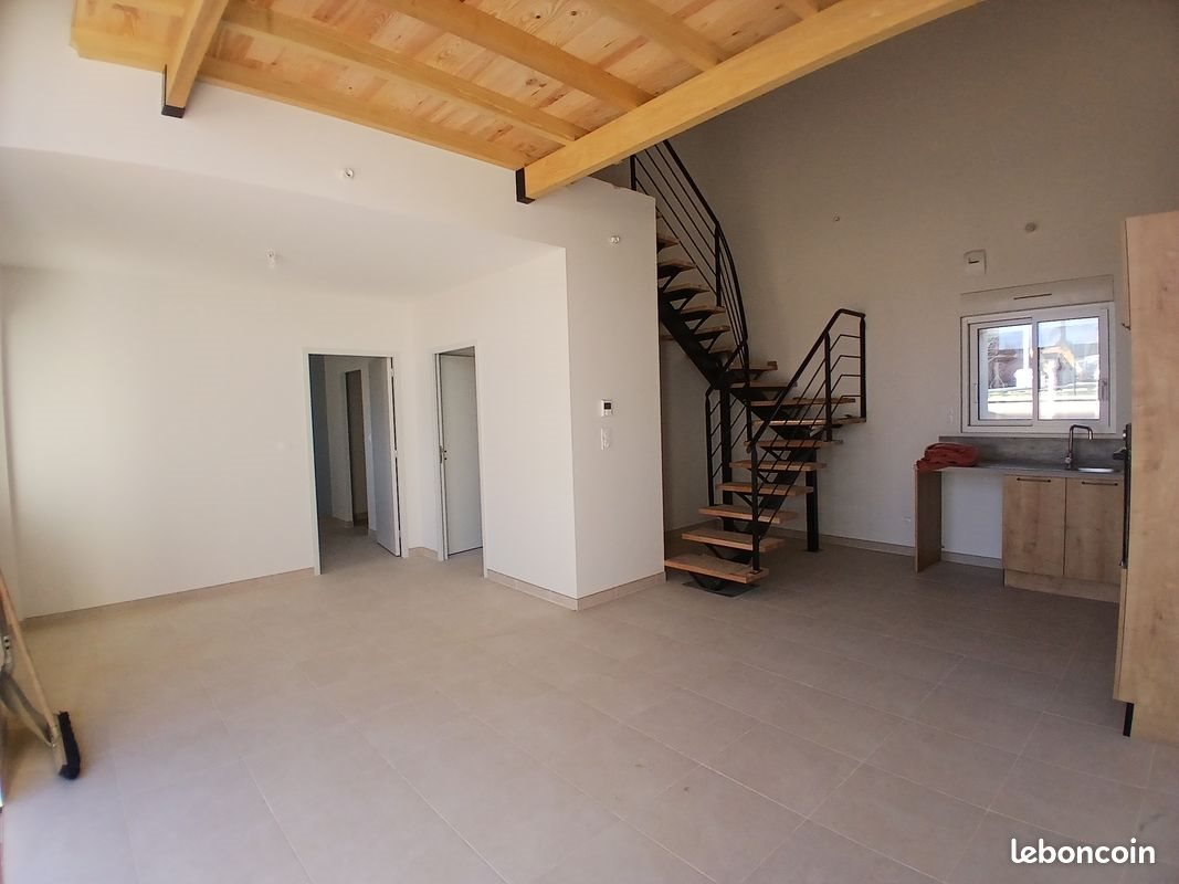 Maison à louer, 90m², Cissé