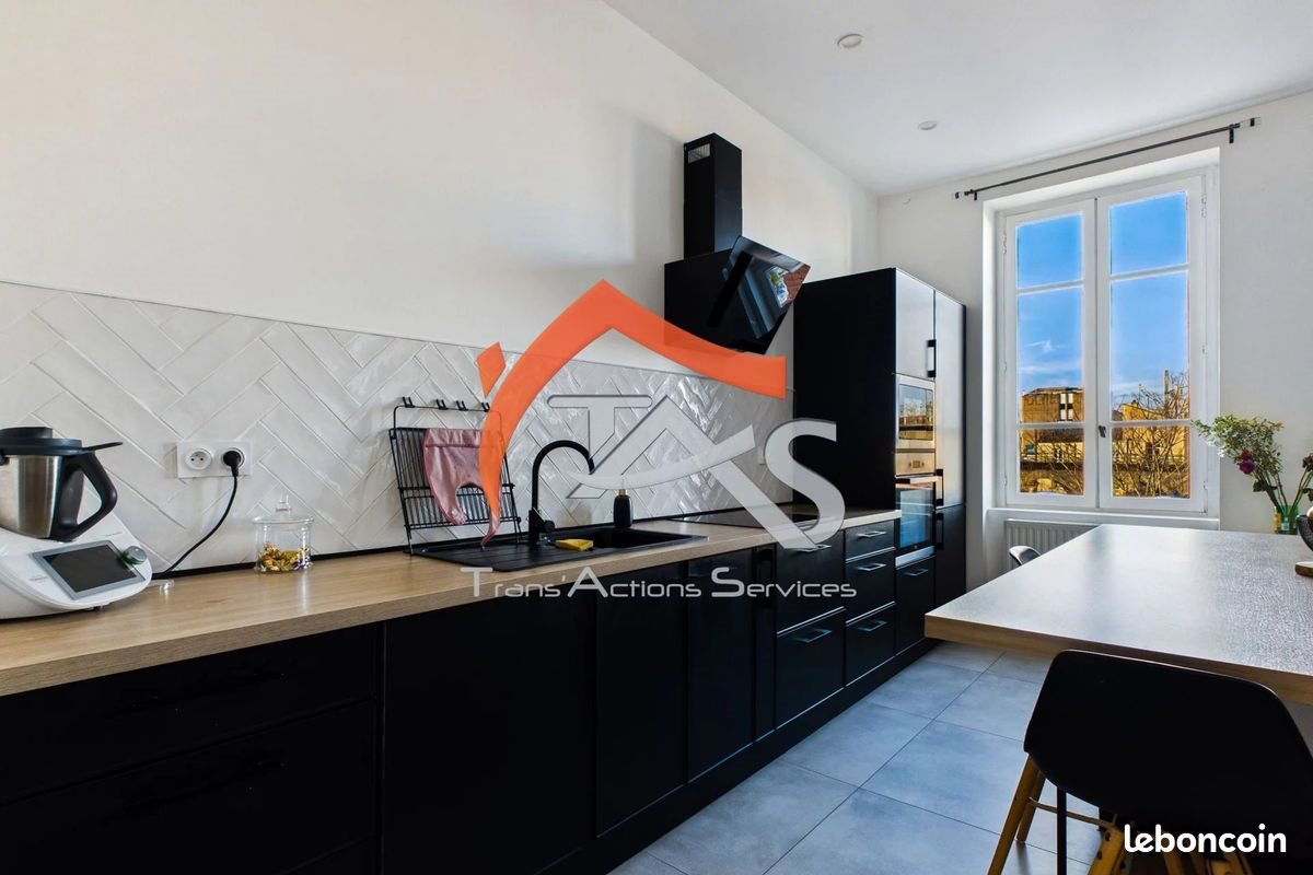 Appartement à vendre, 93m², Saint-Etienne