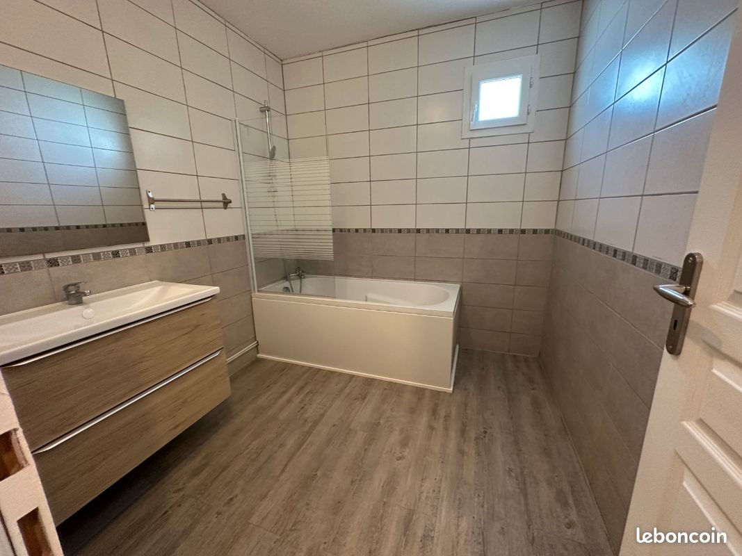 Maison à louer, 85m², Elbeuf