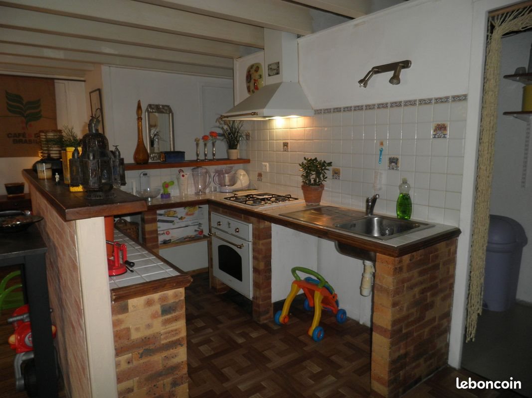 Appartement à louer, 80m², Chasseneuil-sur-Bonnieure