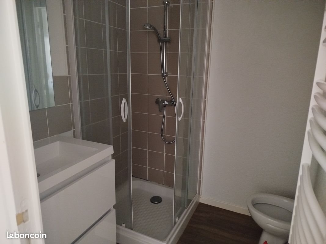 Appartement à louer, 18m², Privas