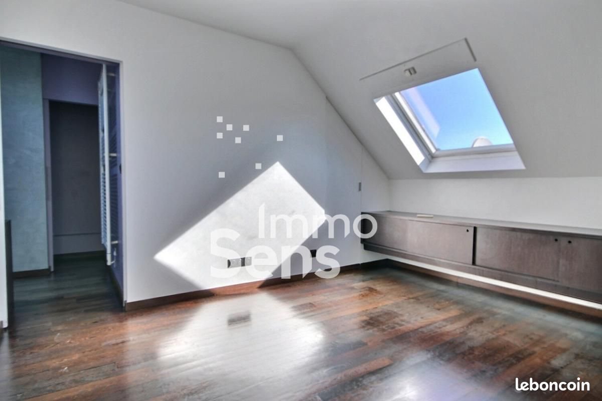 Appartement à louer, 160m², Lille