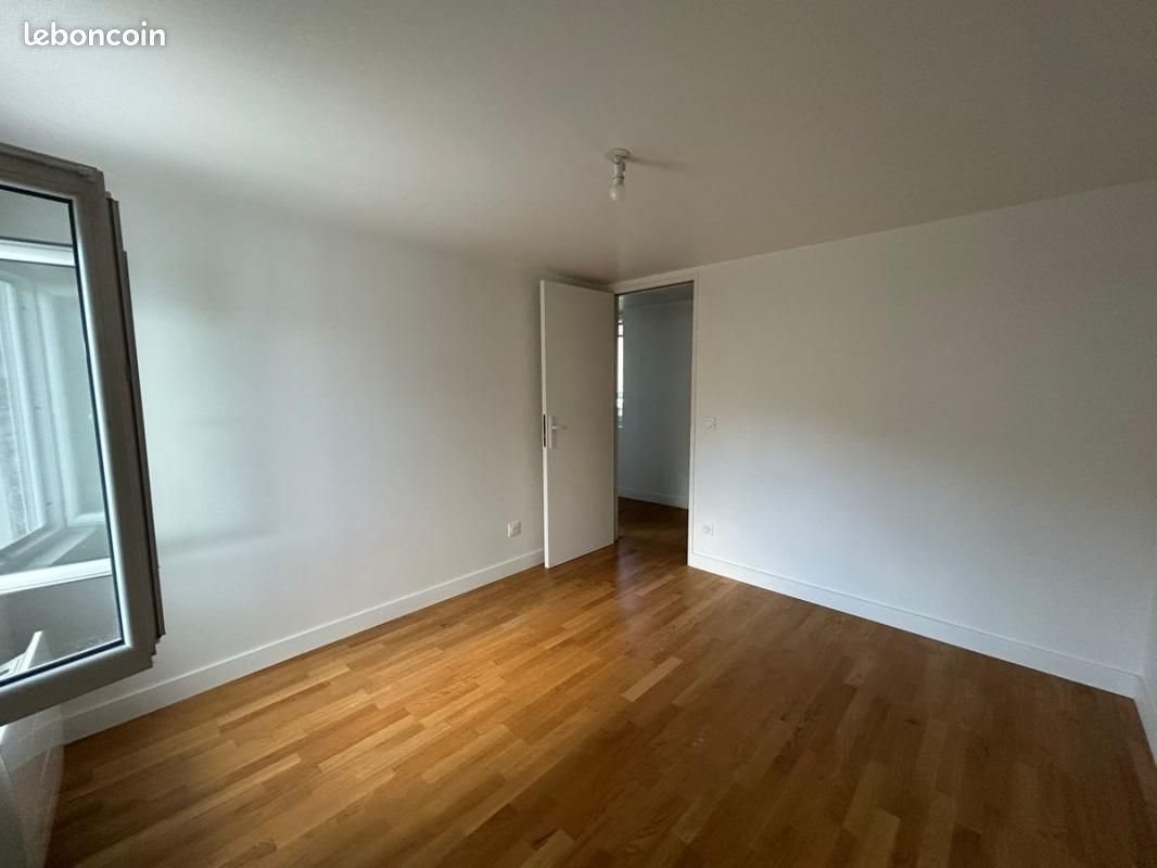 Maison à louer, 70m², Limony