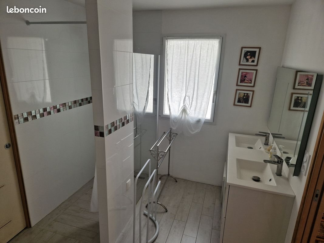 Maison à louer, 16m², Theix