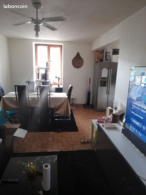 Appartement à louer, 74m², Crémieu