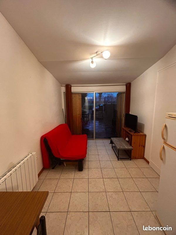 Appartement à louer, 25m², Ayguesvives