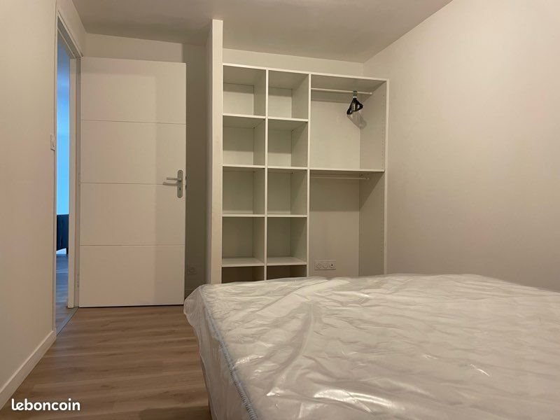 Appartement à louer, 55m², Plessala
