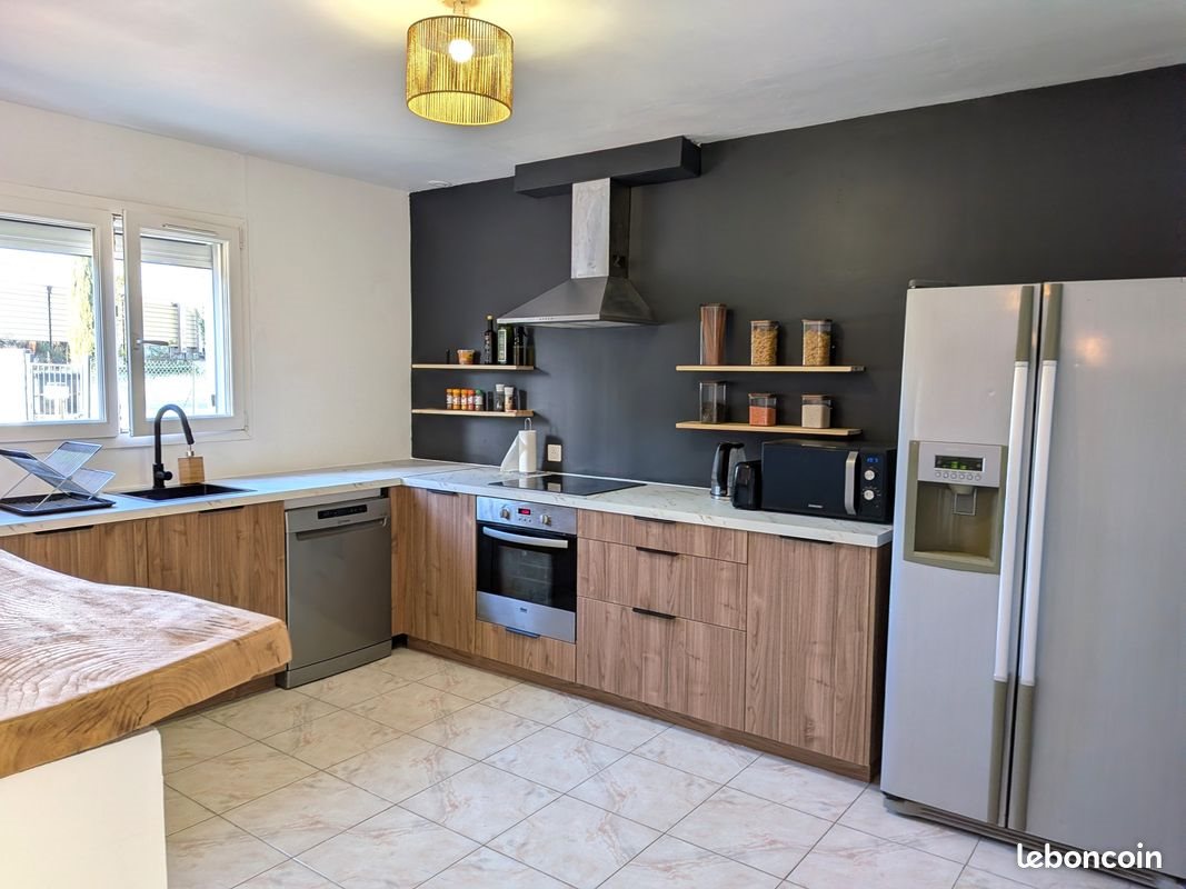 Appartement à vendre, 128m², Saint-Martin-de-Londres