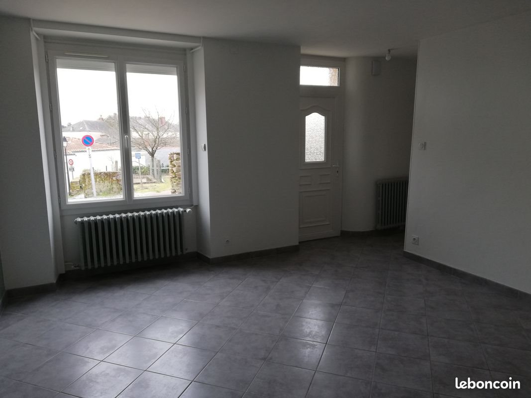 Maison à louer, 90m², Beaupréau