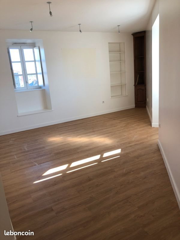 Appartement à louer, 105m², Saint-Flour