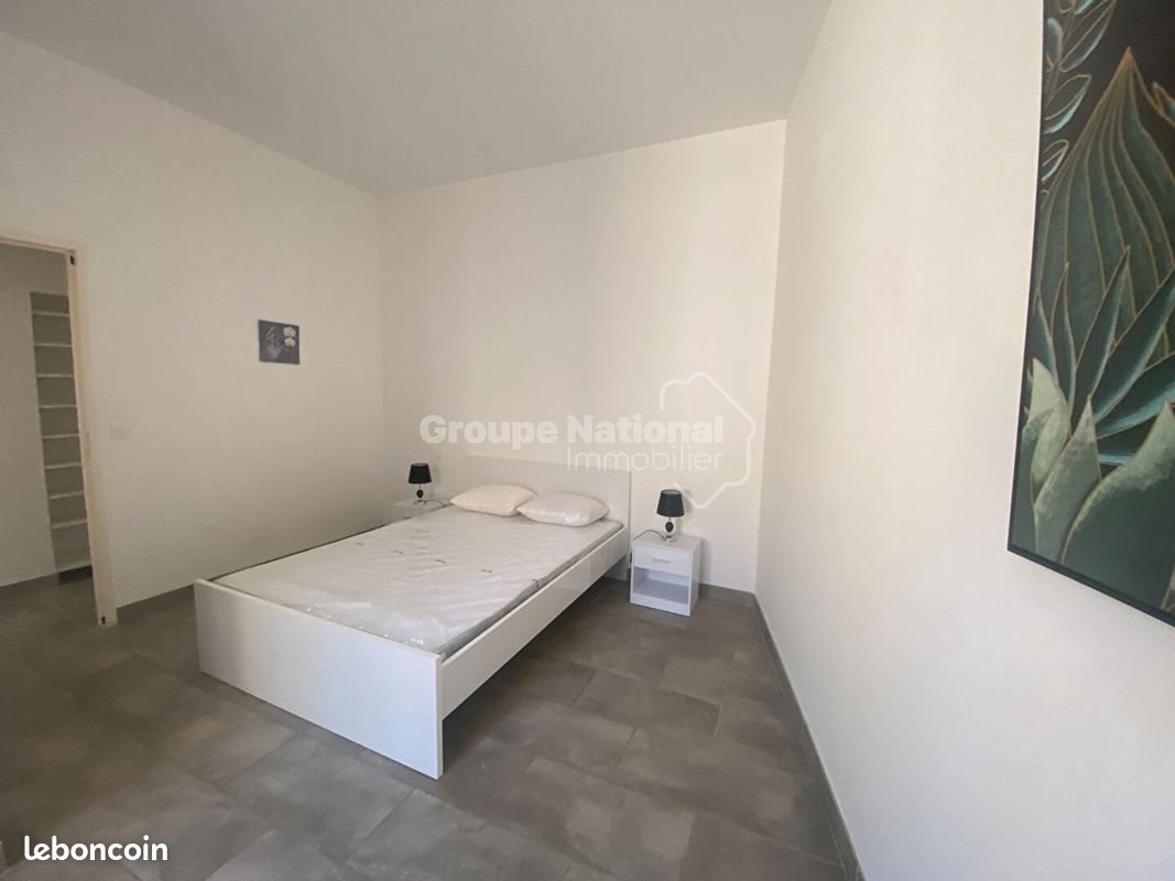 Appartement à louer, 54m², Nîmes