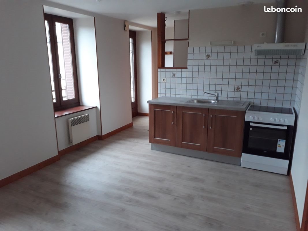 Appartement à louer, 36m², Neuvic
