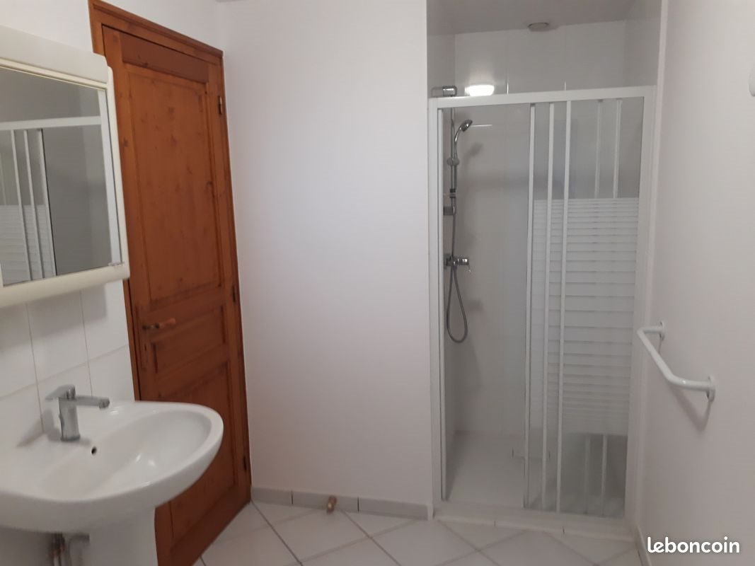 Appartement à louer, 36m², Neuvic