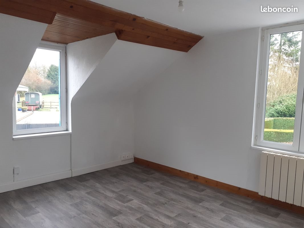 Maison à louer, 64m², Briouze