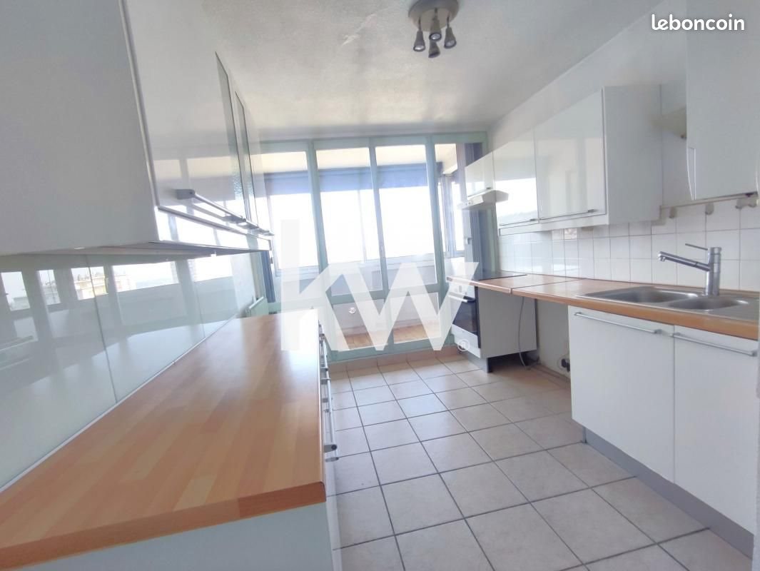 Appartement à vendre, 47m², Saint-Etienne