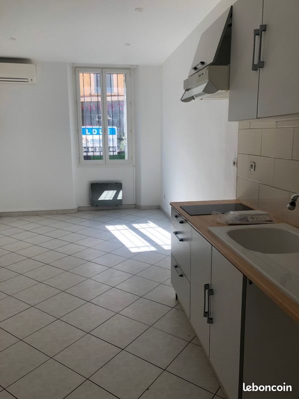 Appartement à louer, 24m², La Farlède