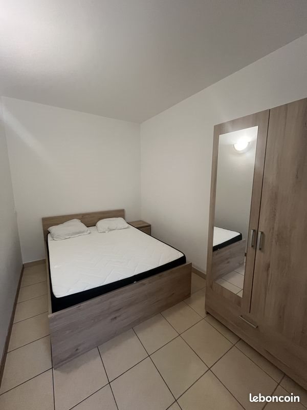 Appartement à louer, 32m², Courthézon