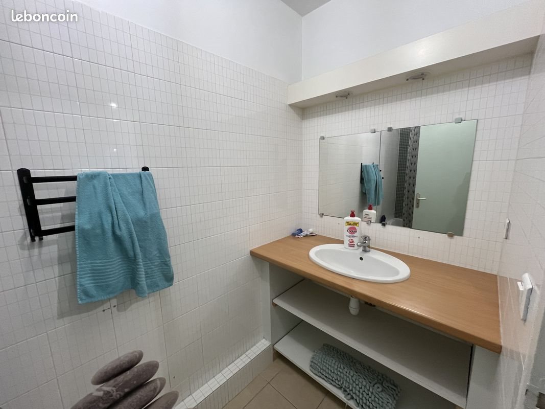 Appartement à louer, 32m², Courthézon