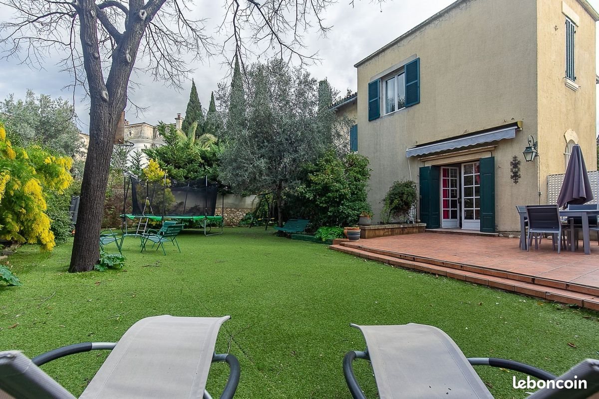 Maison à vendre, 252m², Marseille 9ème