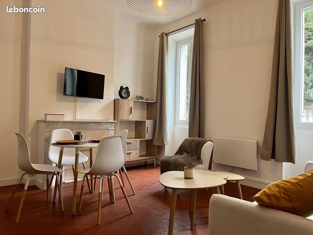 Appartement à louer, 46m², Marseille 3ème