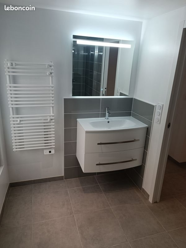 Appartement à louer, 39m², Châteaulin