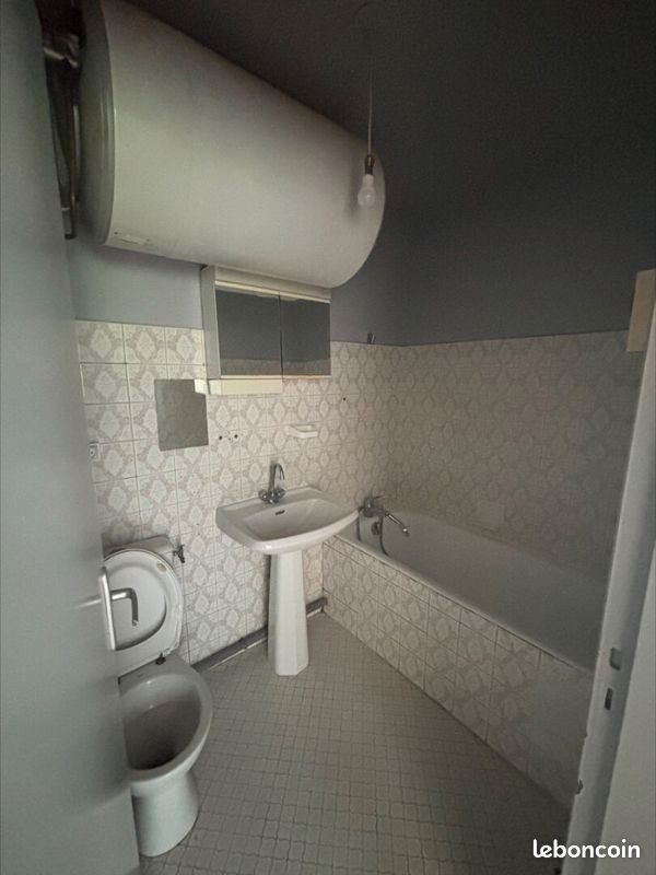 Appartement à louer, 28m², Louviers