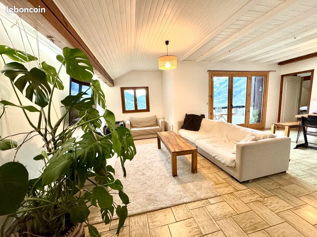 Appartement à louer, 78m², Séez