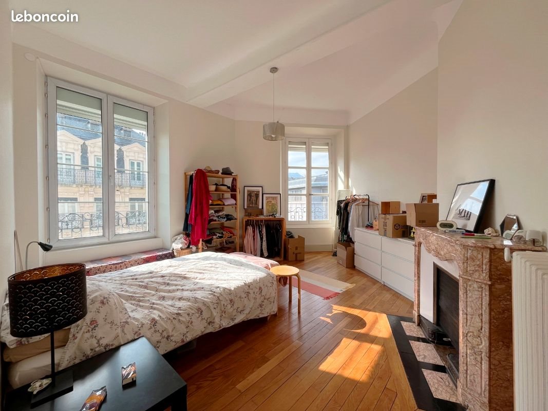 Appartement à louer, 80m², Grenoble