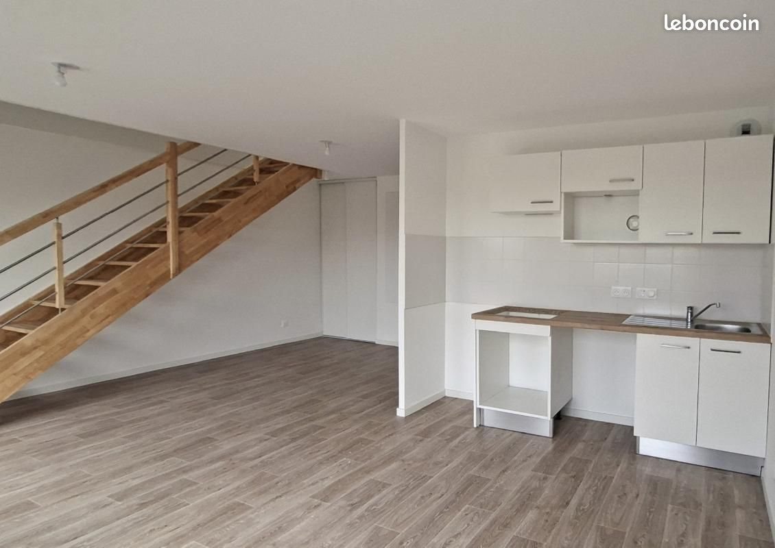 Appartement à louer, 69m², Mios