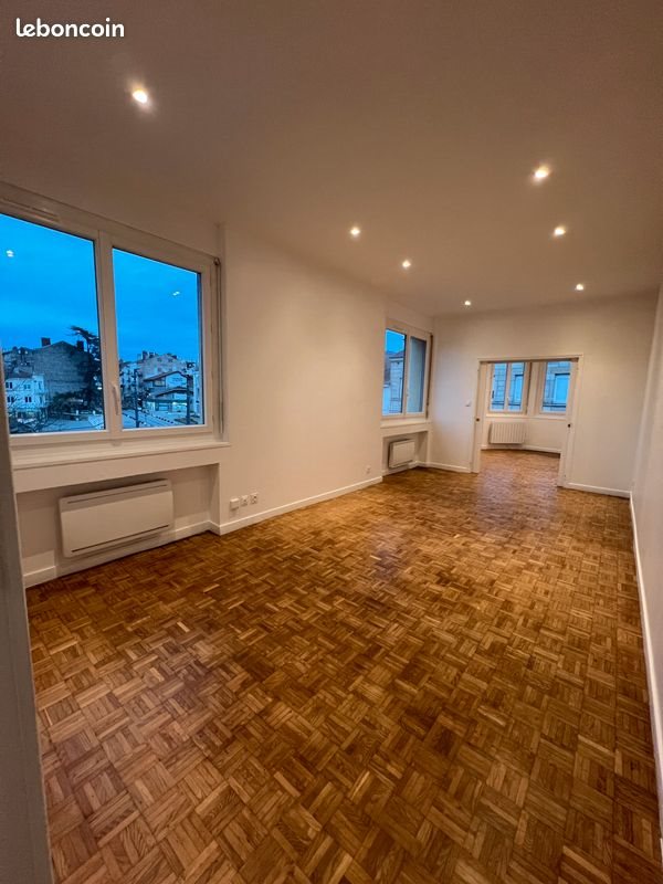 Appartement à louer, 90m², Le Chambon-Feugerolles