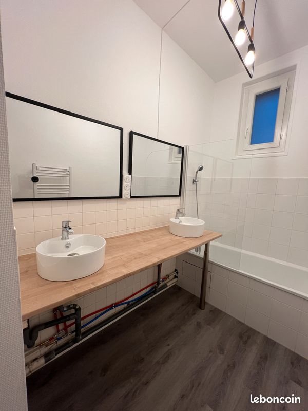 Appartement à louer, 90m², Le Chambon-Feugerolles