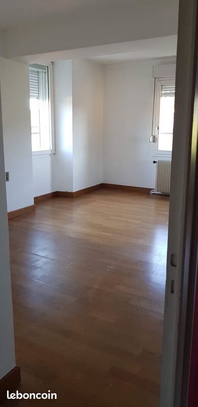 Appartement à louer, 115m², Montpon-Ménestérol