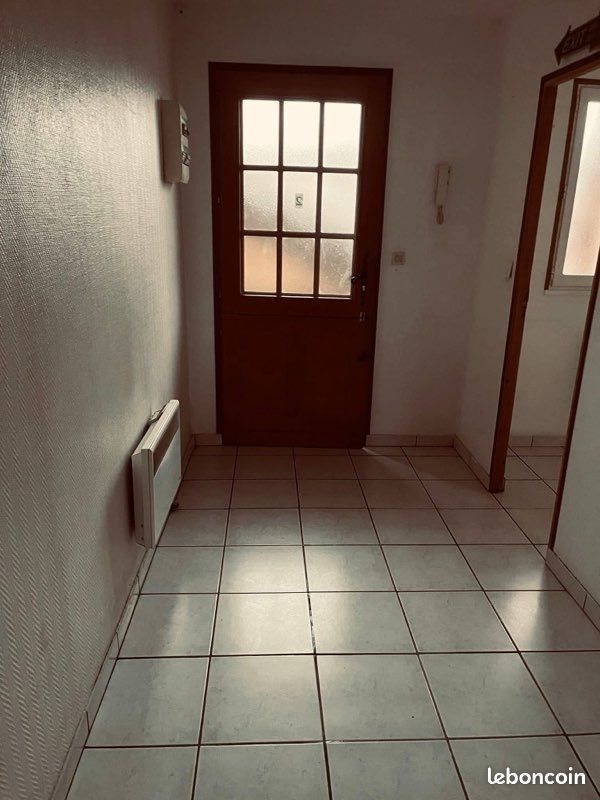 Appartement à louer, 70m², Doullens