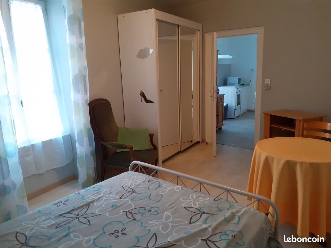 Appartement à louer, 25m², Langeac