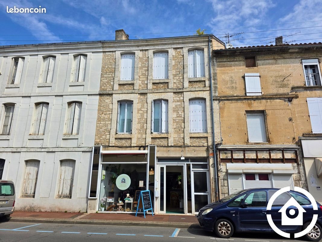 Appartement à vendre, 187m², Ruelle-sur-Touvre