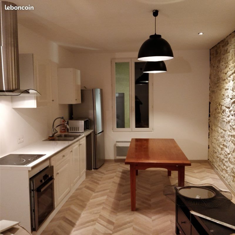 Appartement à louer, 70m², Lunel