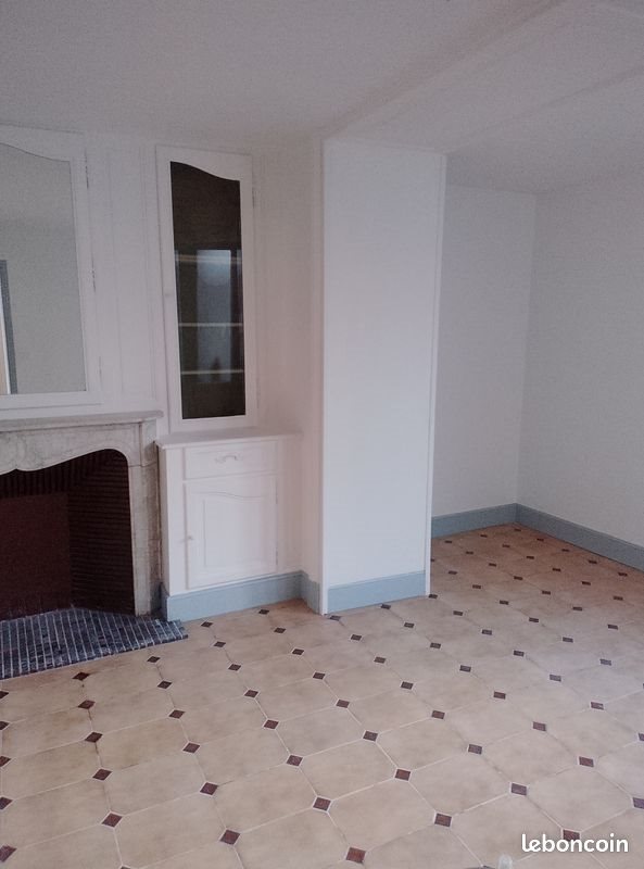 Appartement à louer, 68m², Jonzac