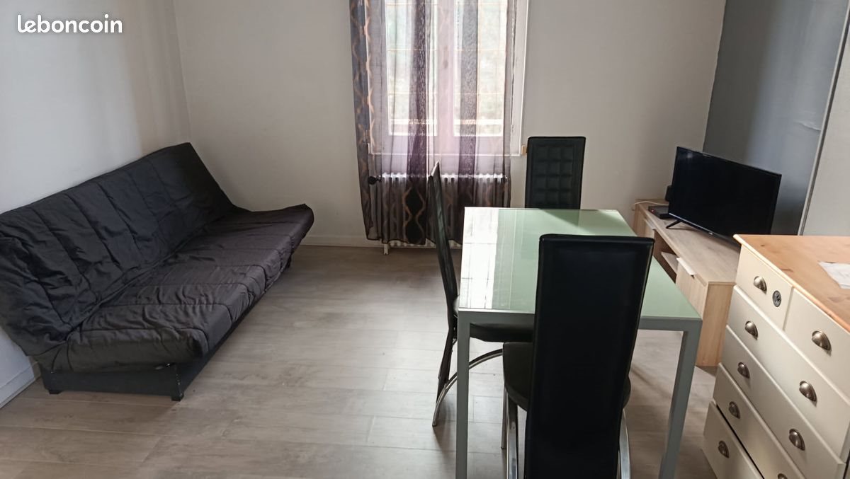 Appartement à louer, 50m², Saint-Laurent-de-Brèvedent