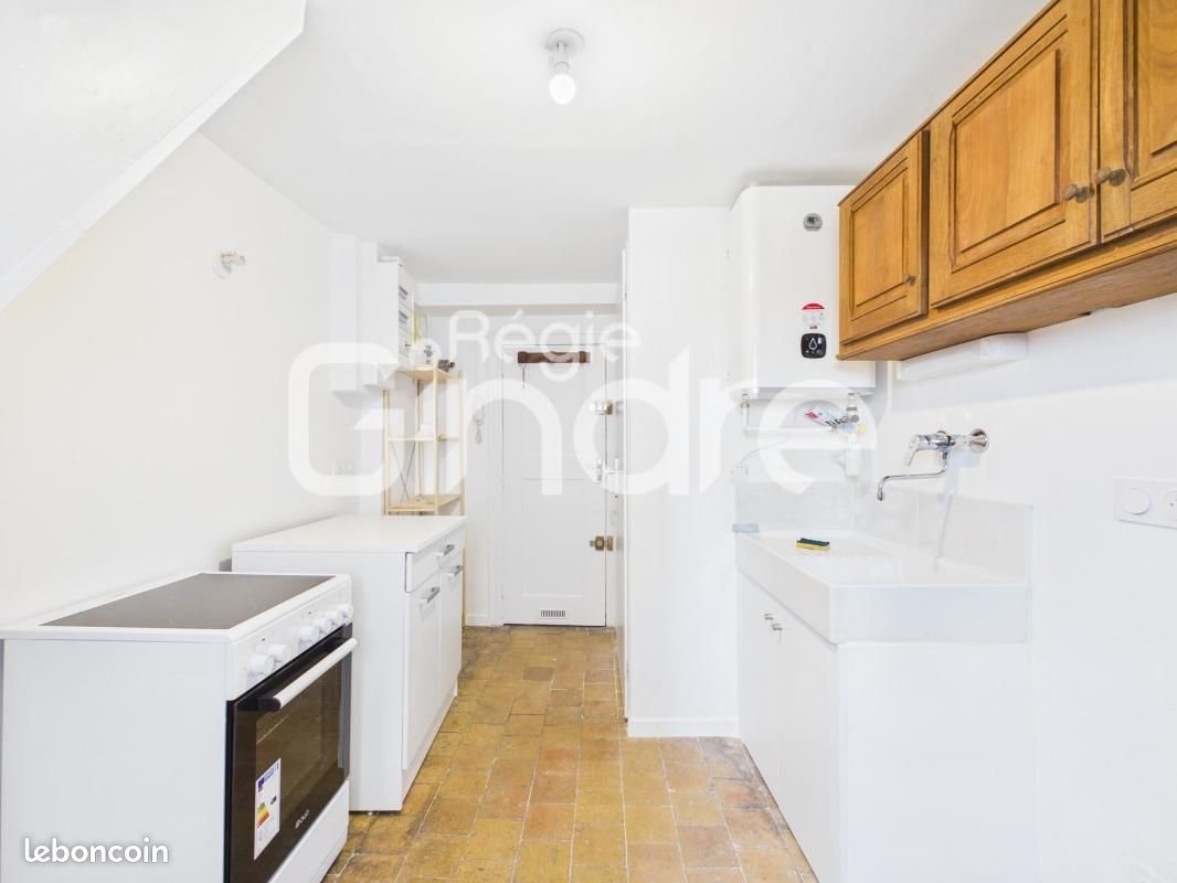 Appartement à louer, 14m², Lyon 1er