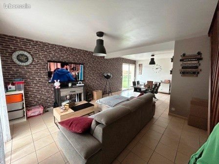 Maison à louer, 90m², Saint-Etienne-du-Vauvray