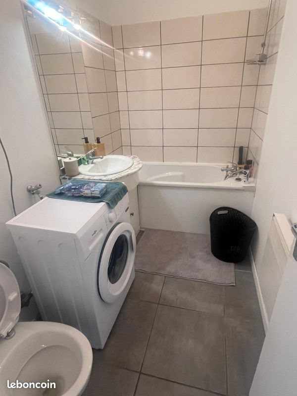 Appartement à louer, 35m², Marseille 4ème