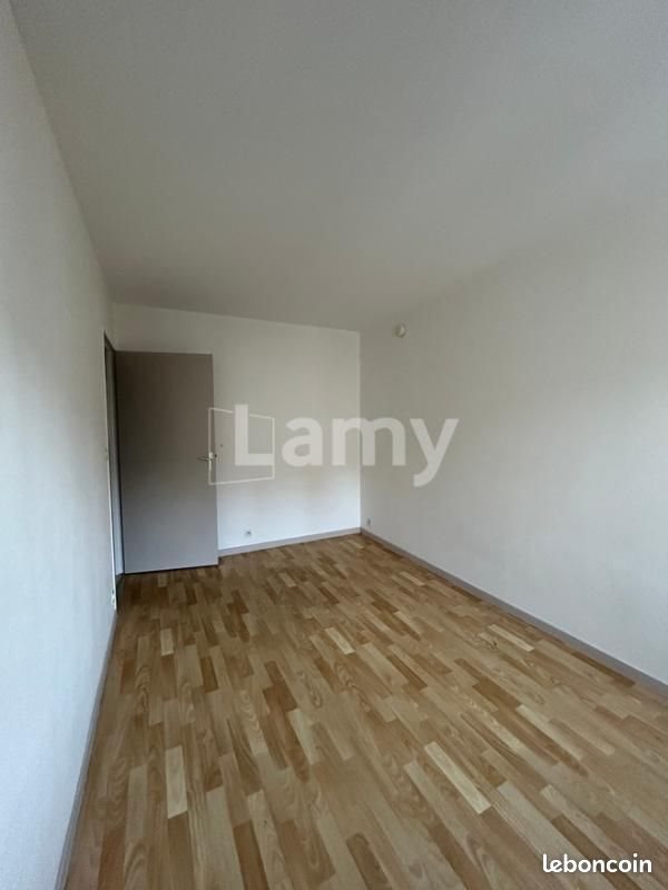 Appartement à louer, 19m², Clermont-Ferrand