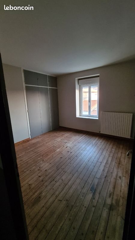 Appartement à louer, 95m², Grosbreuil