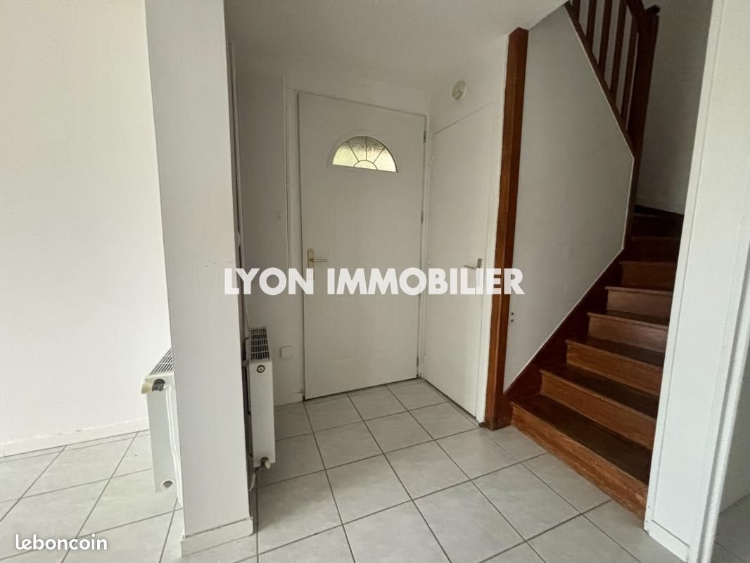Maison à louer, 85m², Décines-Charpieu
