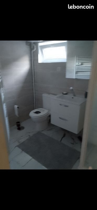 Maison à louer, 38m², Décines-Charpieu