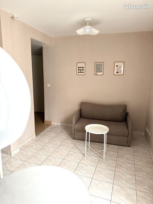 Appartement à louer, 24m², Tours