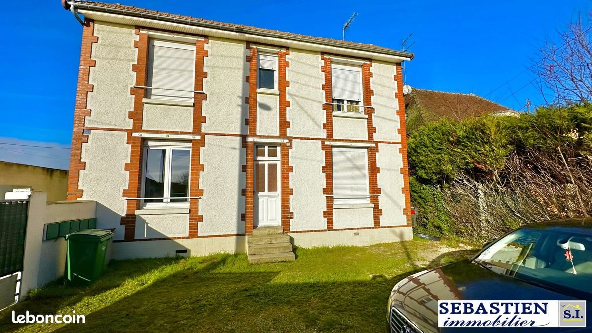 Appartement à louer, 16m², La Chapelle-Saint-Luc