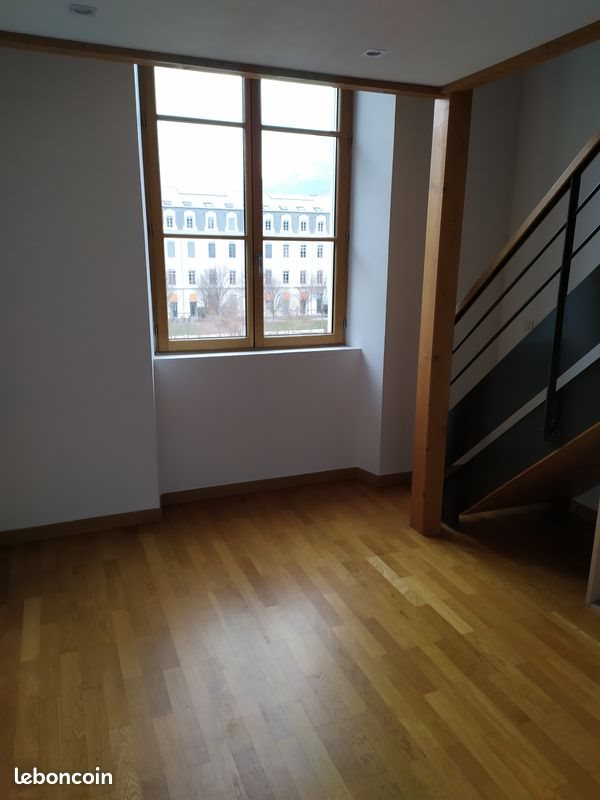 Appartement à louer, 87m², Grenoble